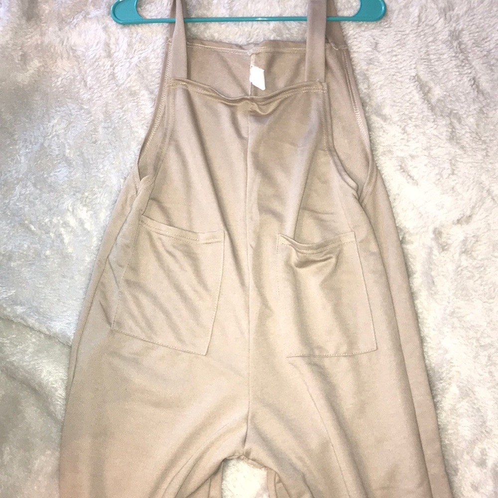 Overall jumpsuit